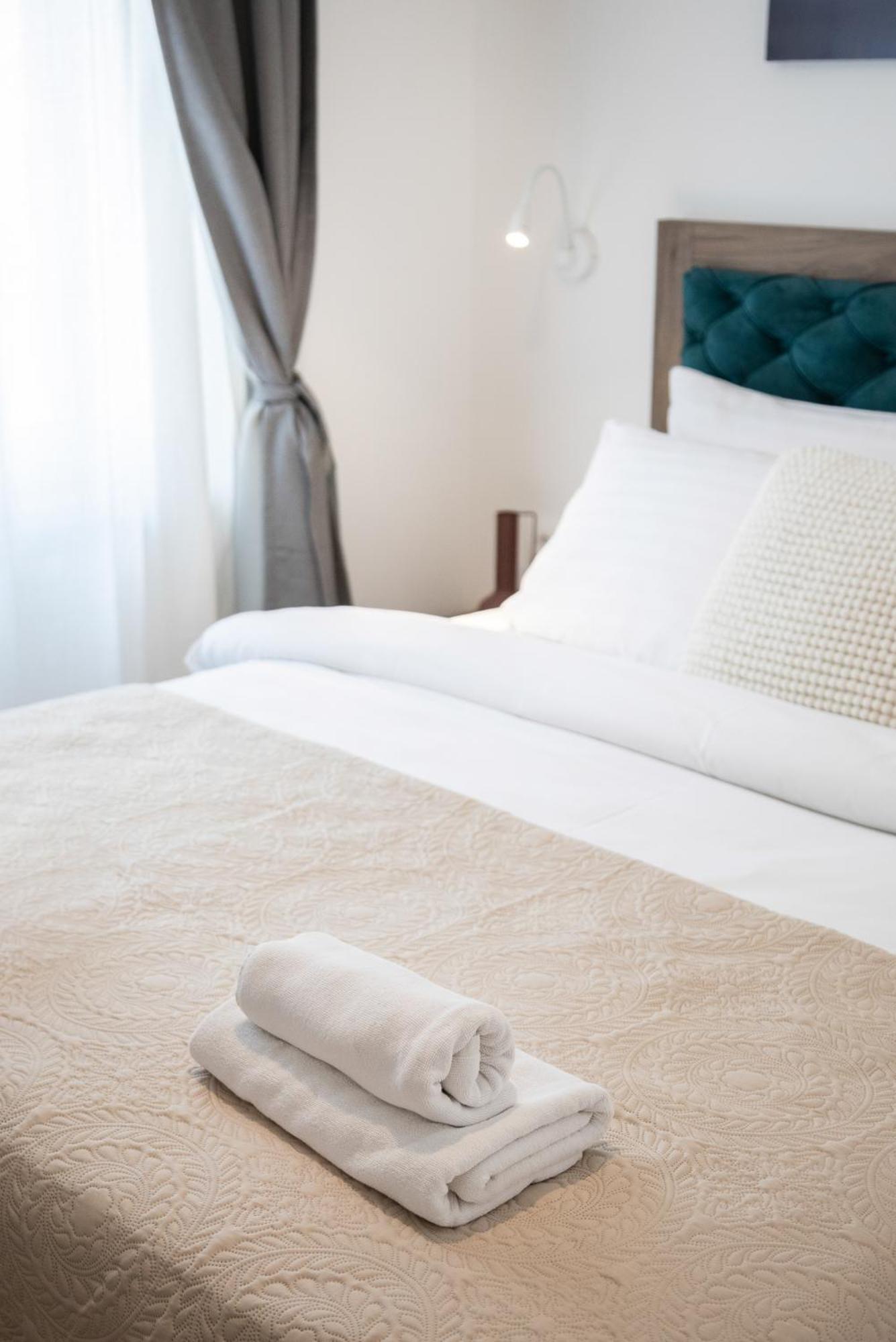 Design Park Residences - Stayflok Zagabria Esterno foto