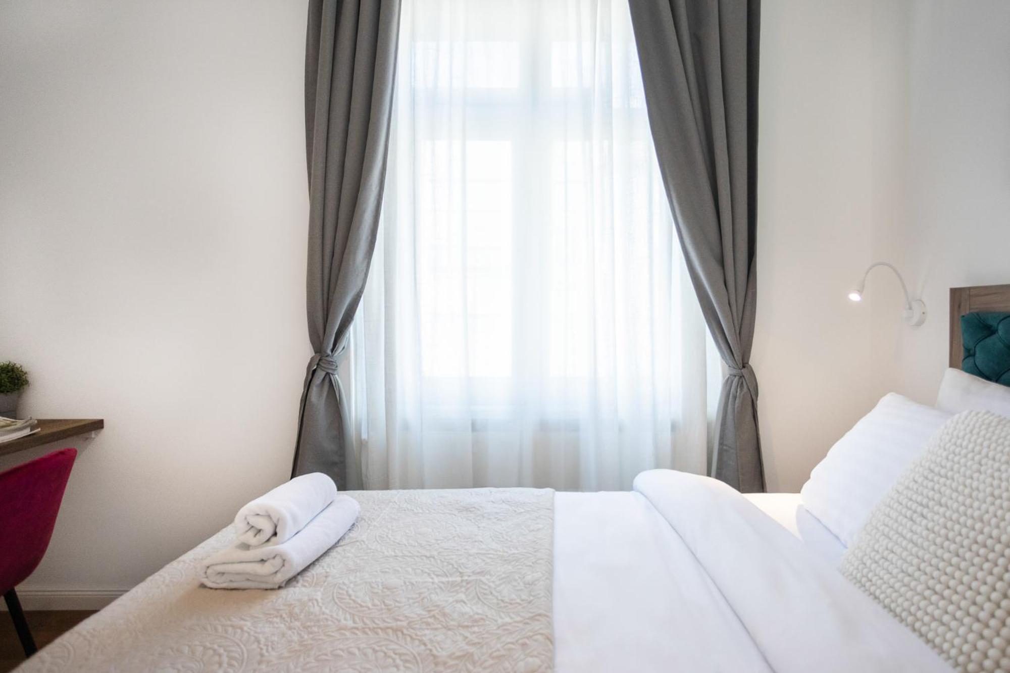 Design Park Residences - Stayflok Zagabria Esterno foto