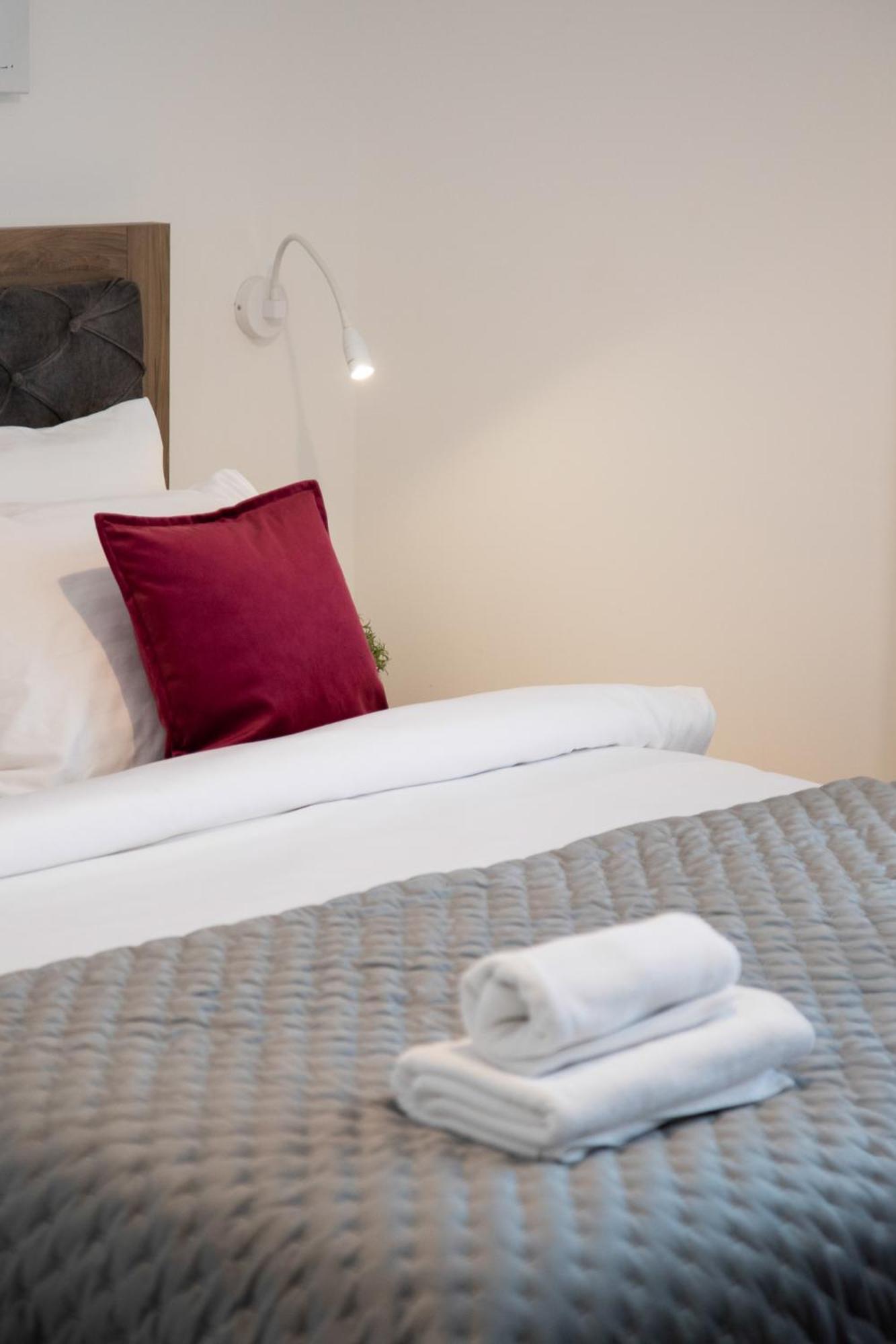 Design Park Residences - Stayflok Zagabria Esterno foto