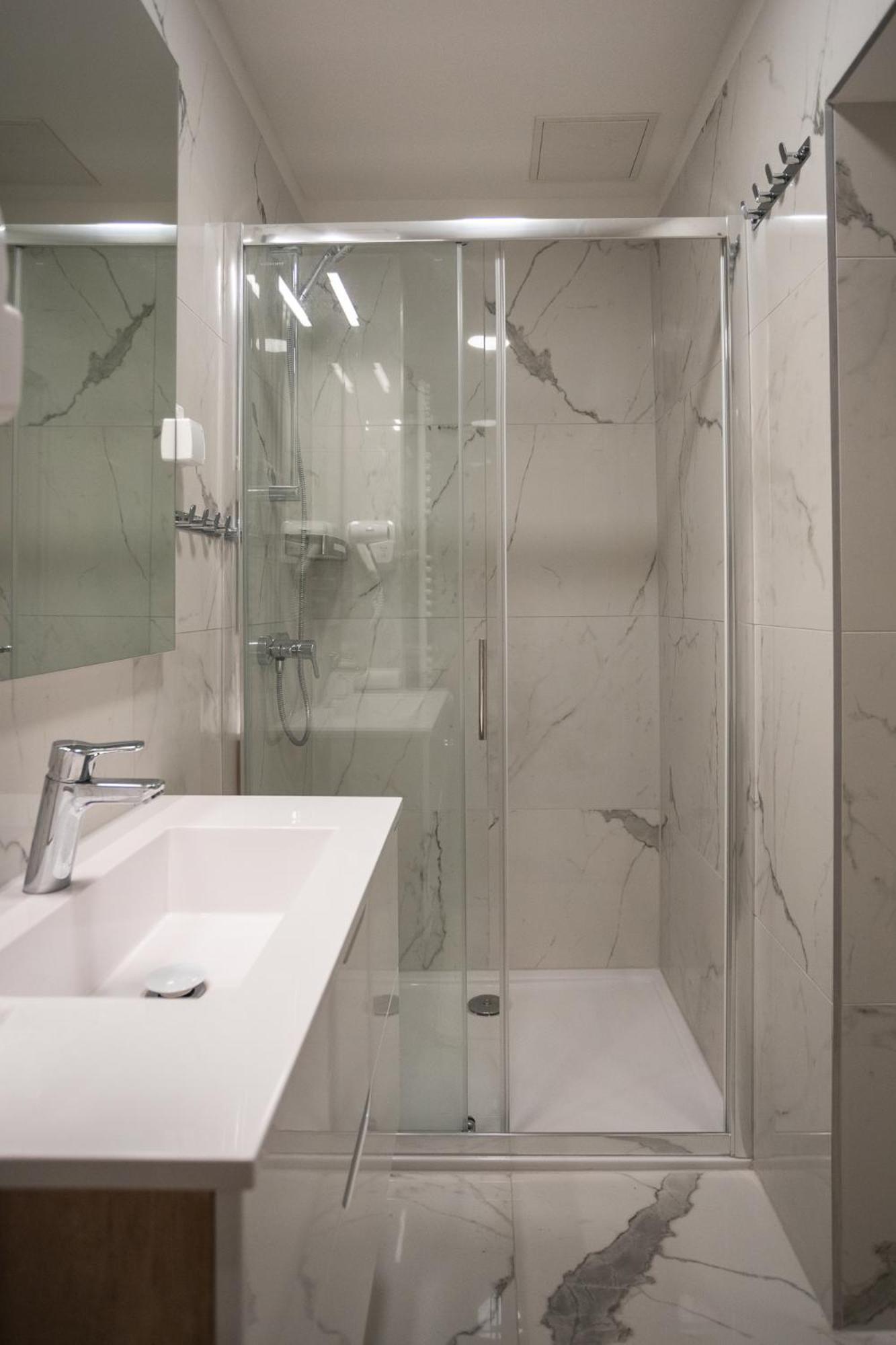Design Park Residences - Stayflok Zagabria Esterno foto
